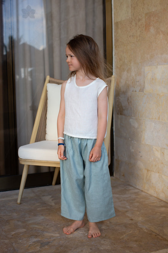 White Sleeveless Tee